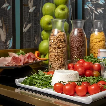 Hotel The At The Spanish Steps Luxury Collection - Mario De' Fiori Rome